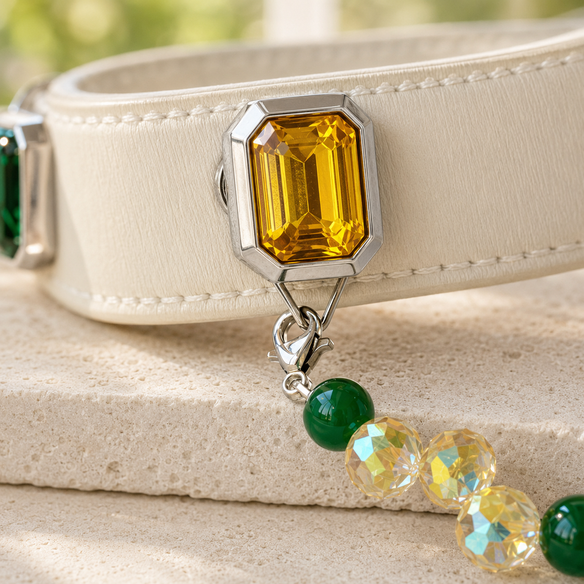 Emerald Solstice Green Agate & Sapphire Interchangeable Crystal Pet Jewelry Collar — KINRIOT crystal pet jewelry for size-compatible cats and dogs, gallery view 6.