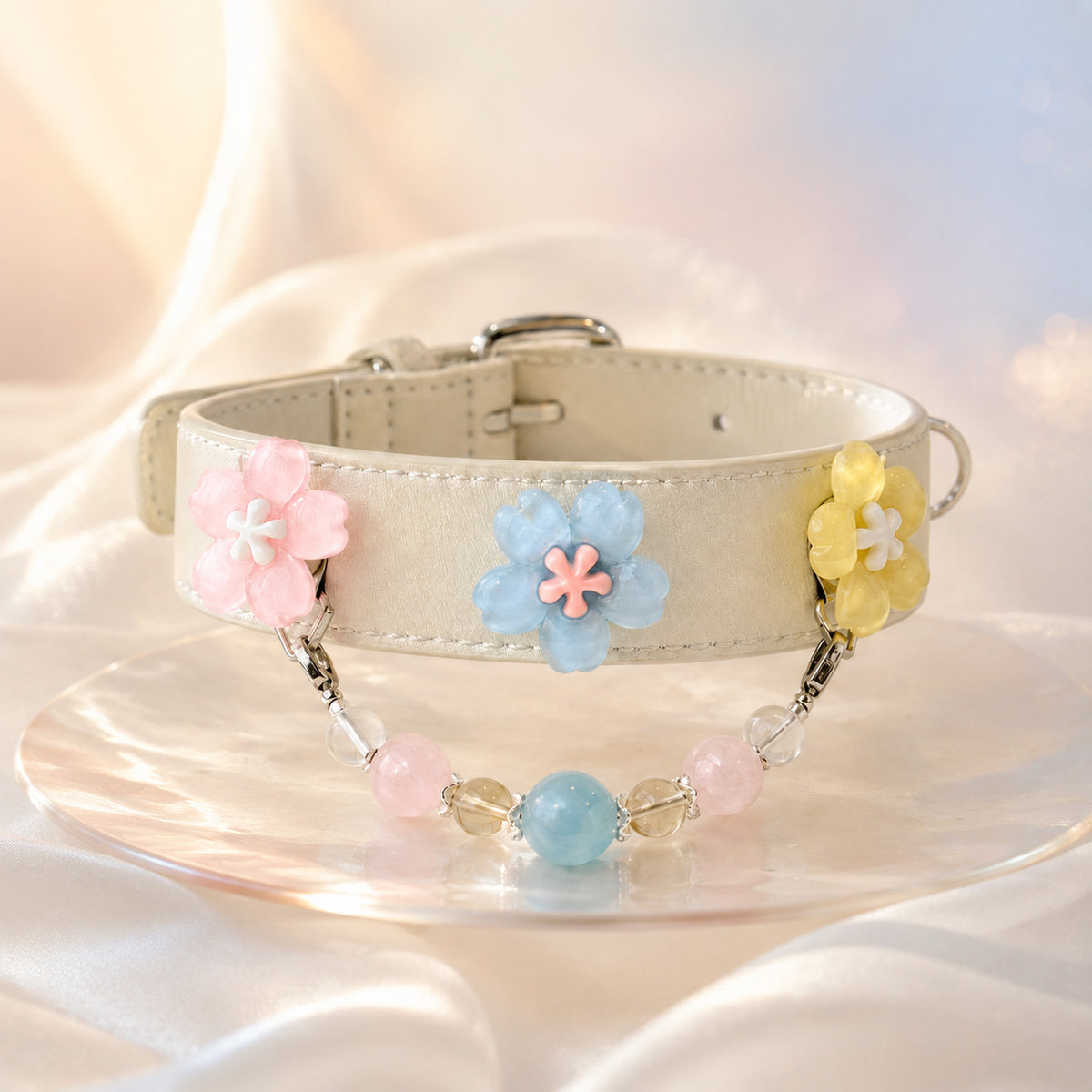 Daybreak Chorus Aquamarine Interchangeable Crystal Pet Jewelry Collar for size-compatible cats and dogs.