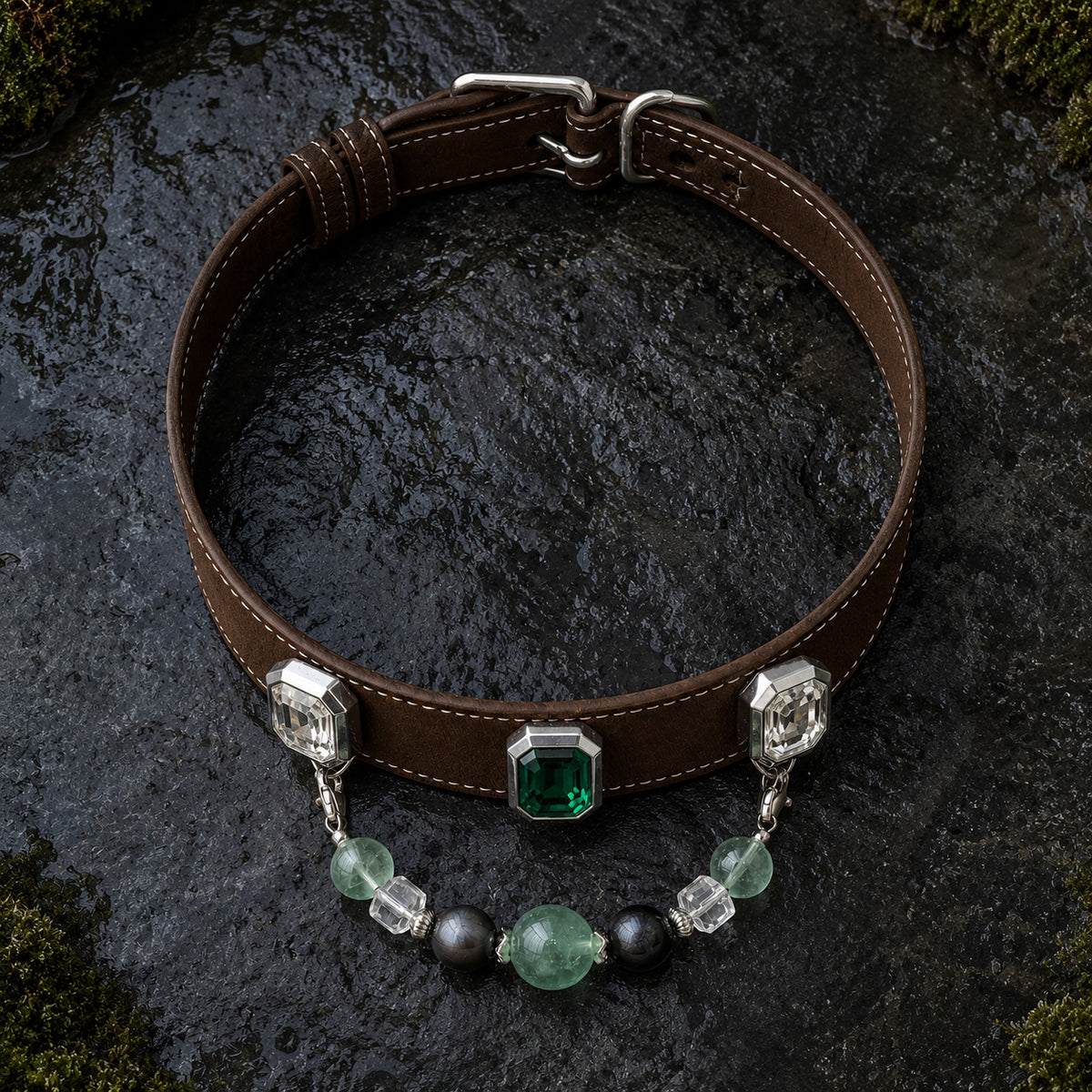 Verdant Grove Green Fluorite & Obsidian Interchangeable Crystal Pet Jewelry Collar — KINRIOT crystal pet jewelry for size-compatible cats and dogs, gallery view 6.